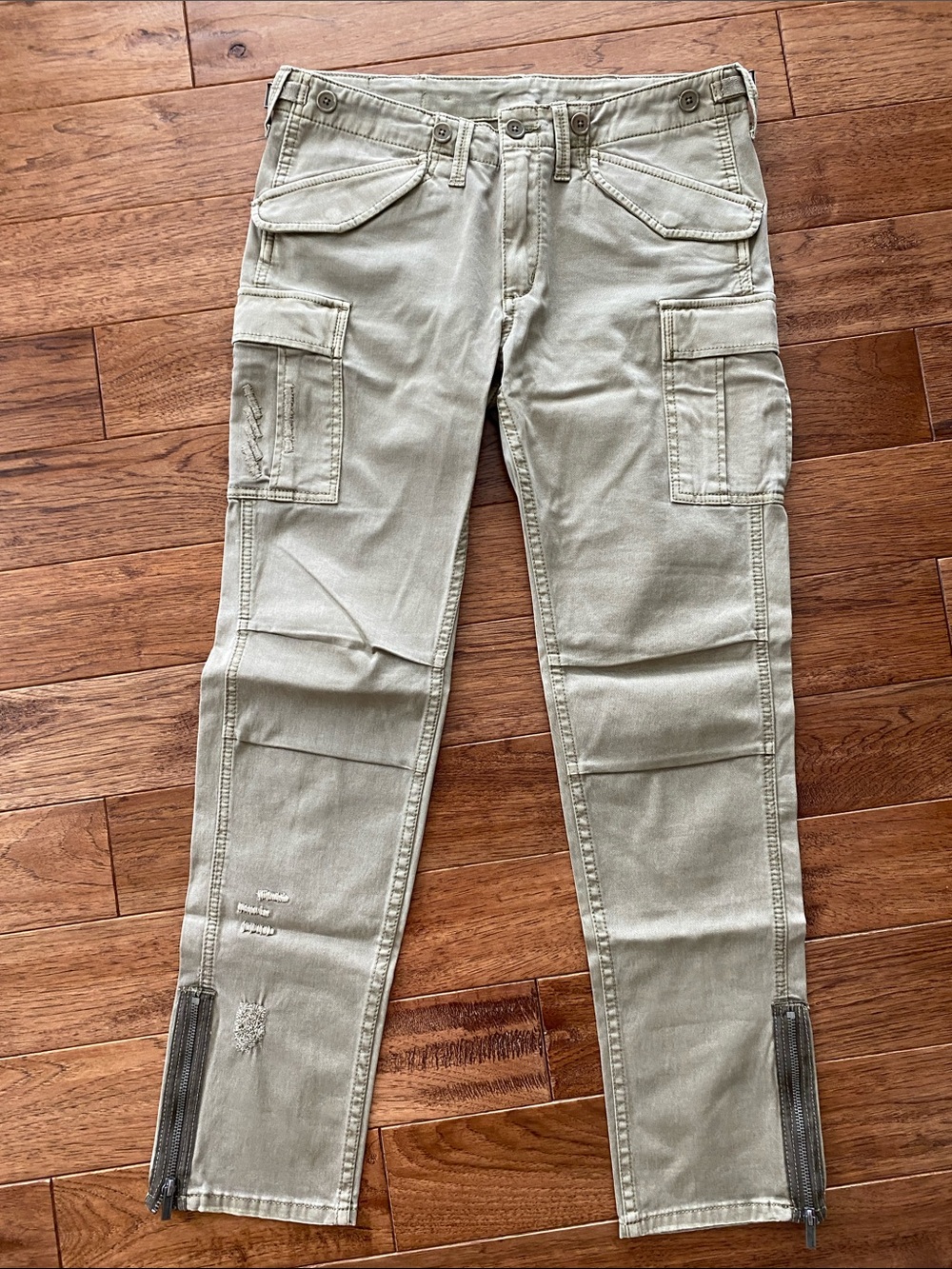 BCBGMaxAzria Olive Fatigue-wash Cargo Zip-Hem Pants